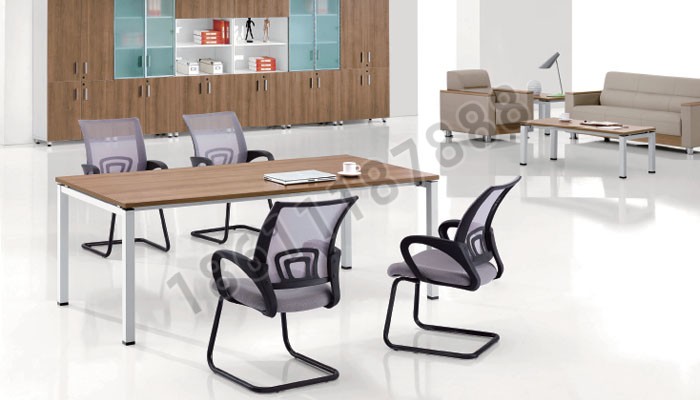 點(diǎn)擊查看商品:會(huì )議桌