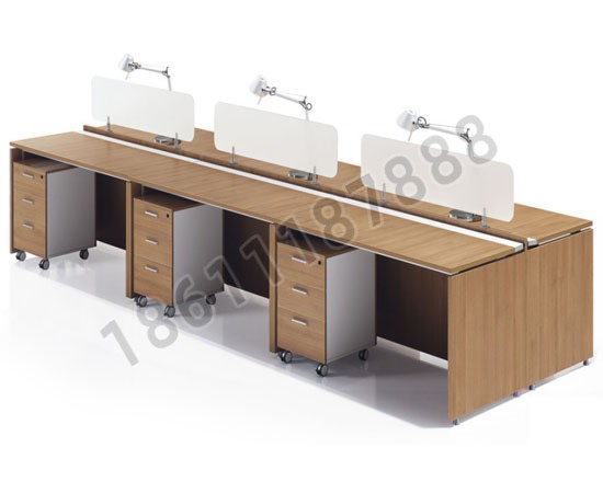 點(diǎn)擊查看商品:屏風(fēng)桌