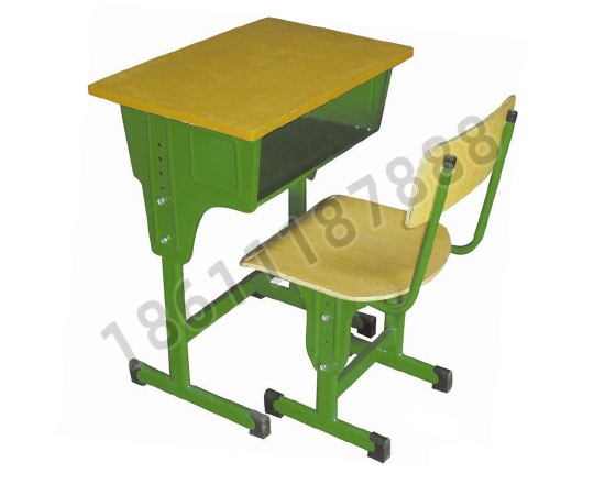 點(diǎn)擊查看商品:課桌椅